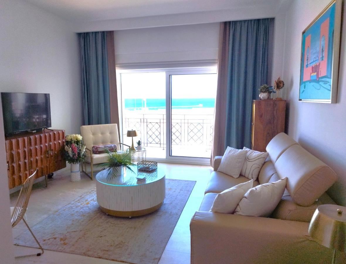 Potato Beach Apartment At Beach Front & Sea View Лагуш Экстерьер фото
